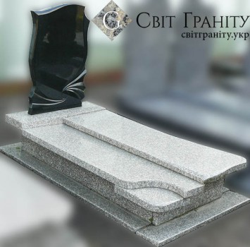 Памятник з граніту Львів